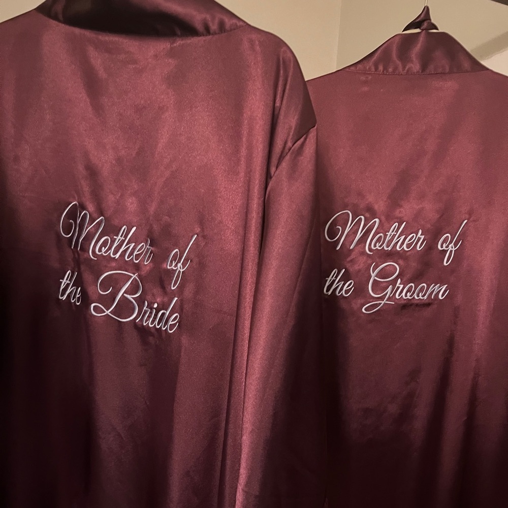 Lot of 5 bridal robes